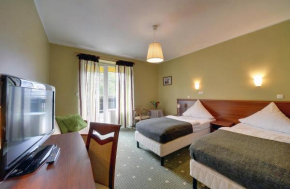 Hotel Belweder - przy hotelu Golebiewski, Karpacz